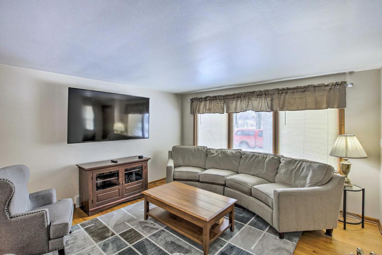 Green Bay Home 3 Blocks To Lambeau Field! 外观 照片